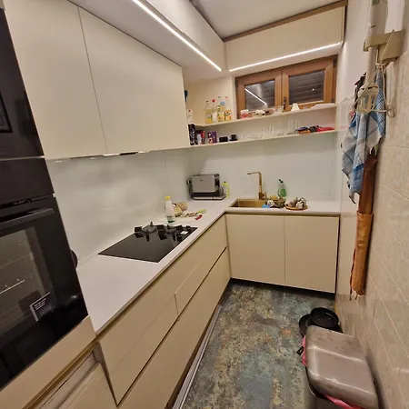 Vila Family On The Coast